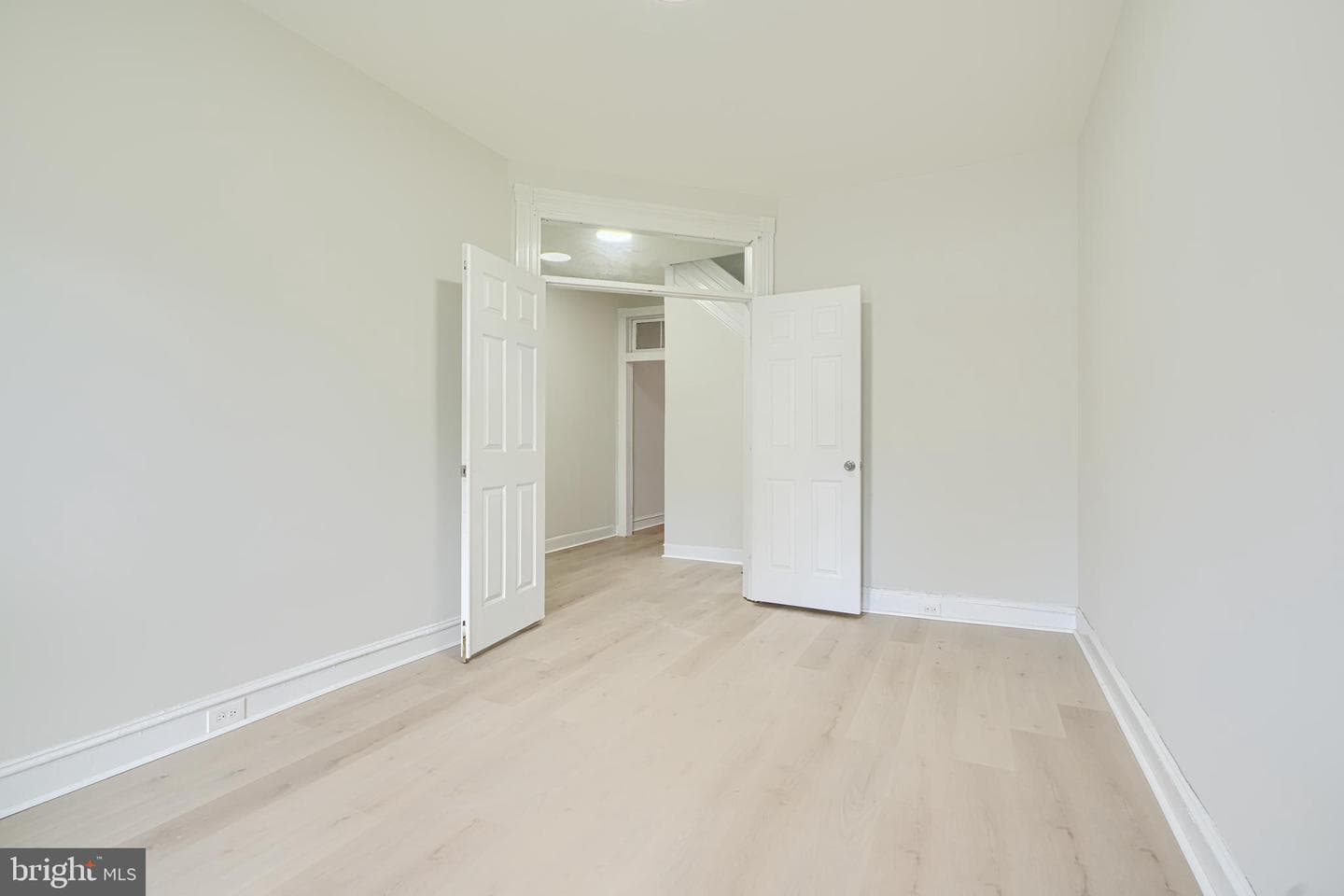 612 Cator Avenue photo 9