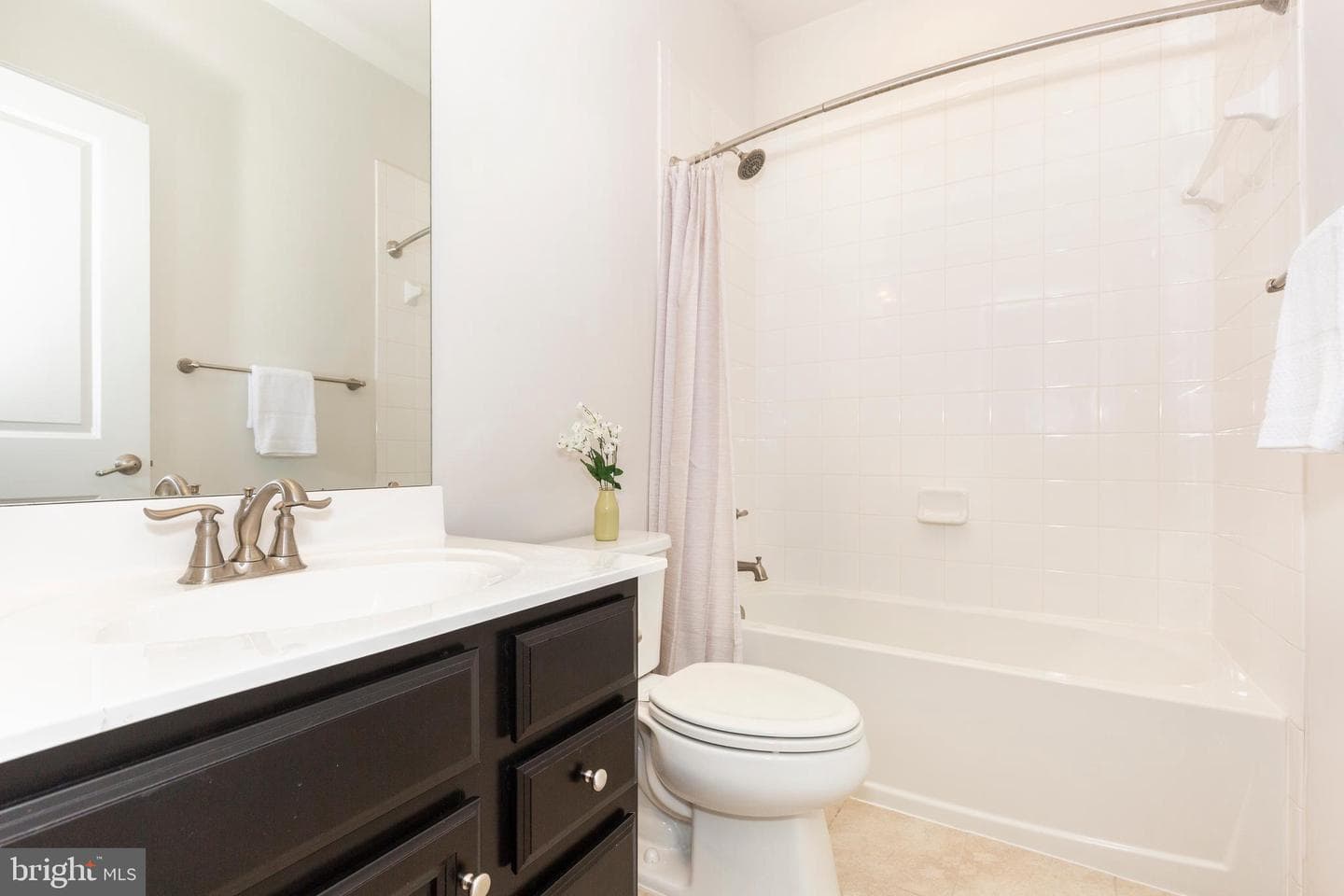 1015 Rutland Avenue photo 33