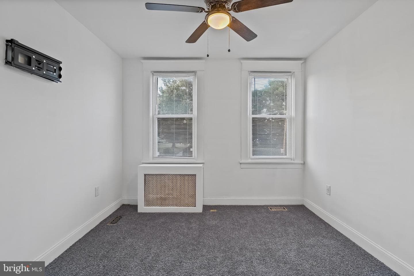 2317 W Lafayette Avenue photo 19
