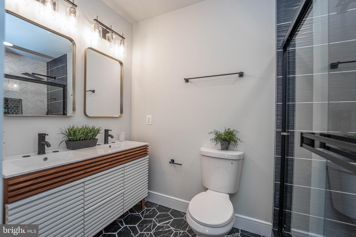 1005 Union Avenue photo 37
