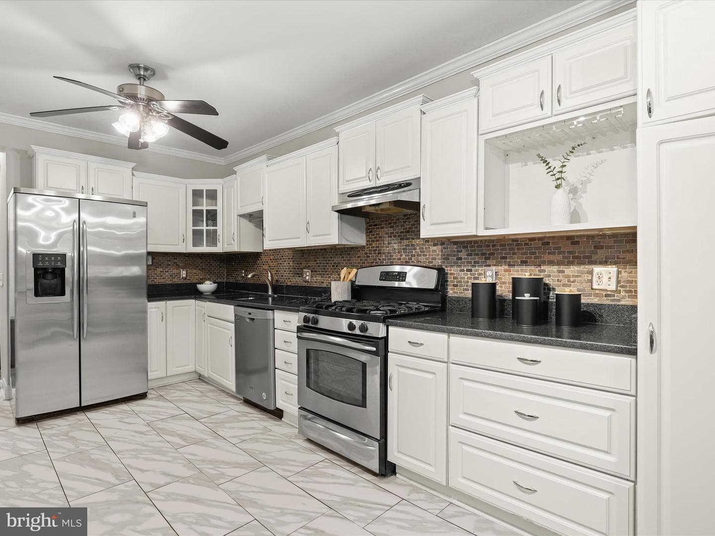 3203 Fait Avenue photo 13