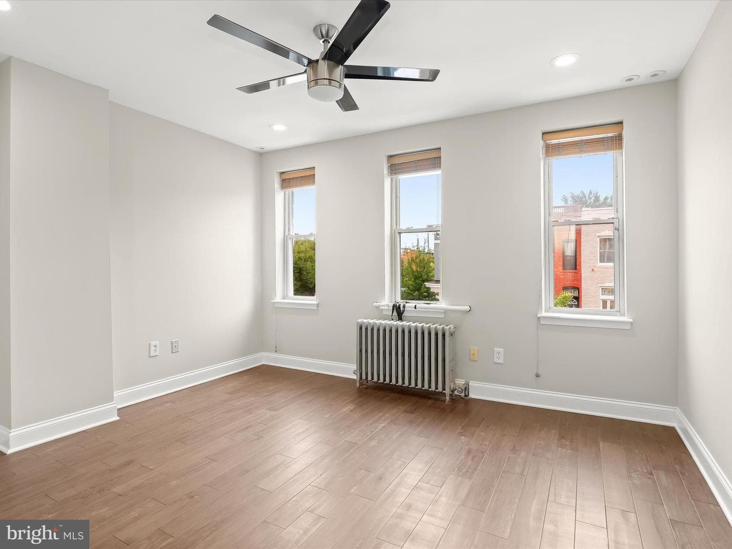 3203 Fait Avenue photo 22