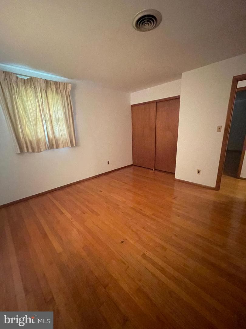 1703 Long Place photo 23