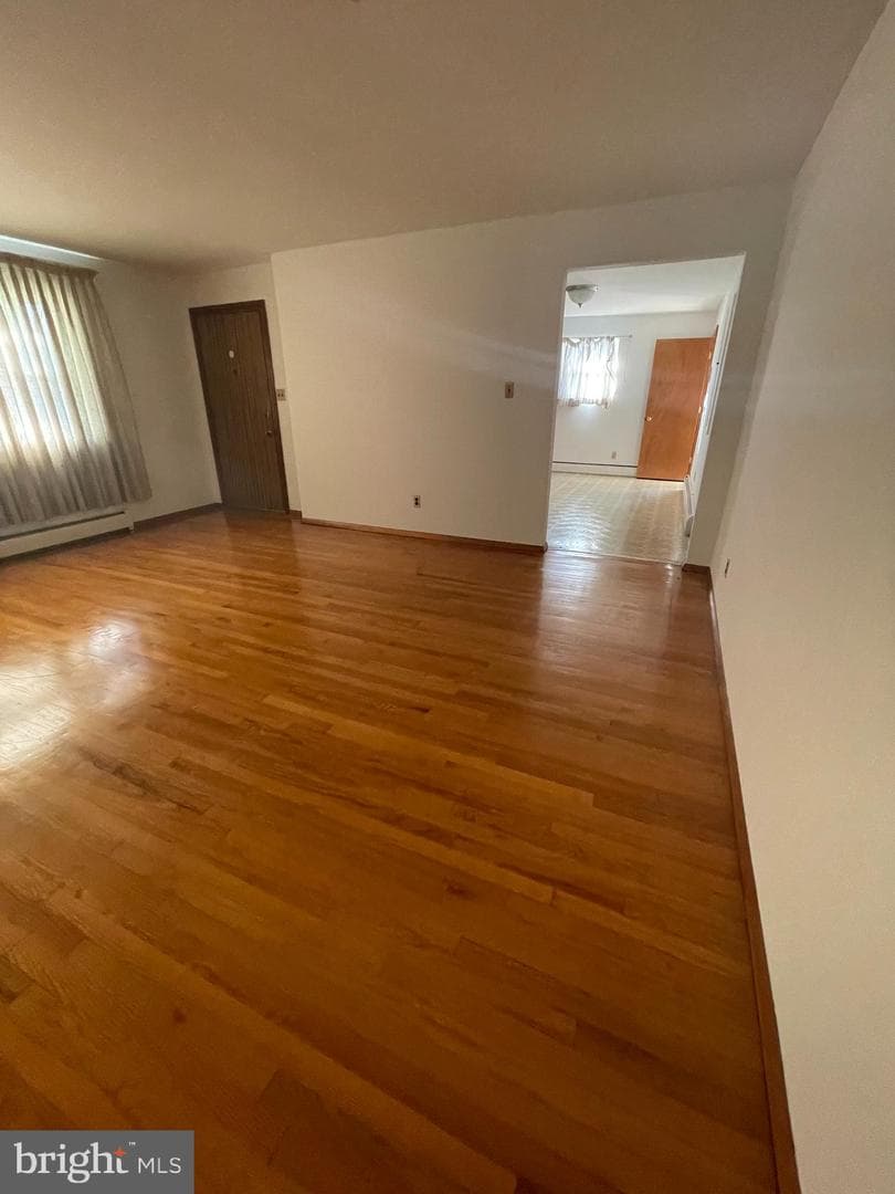 1703 Long Place photo 6