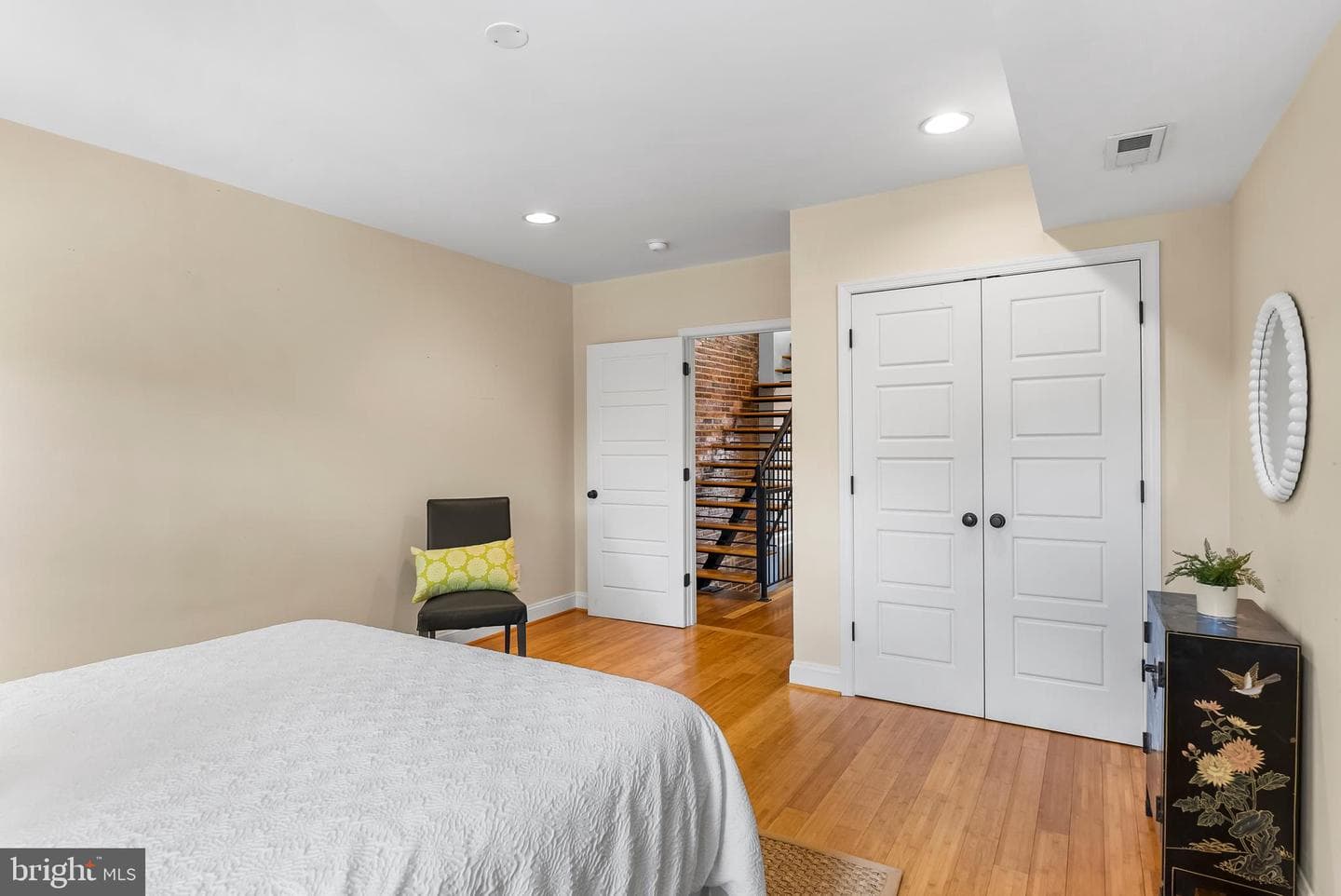 2204 Fleet Street photo 18