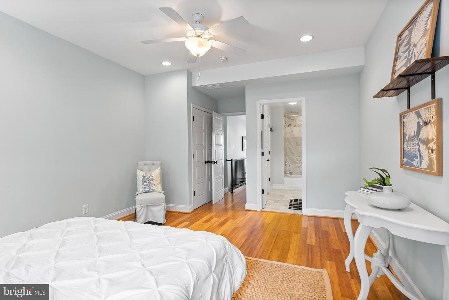 2204 Fleet Street photo 27