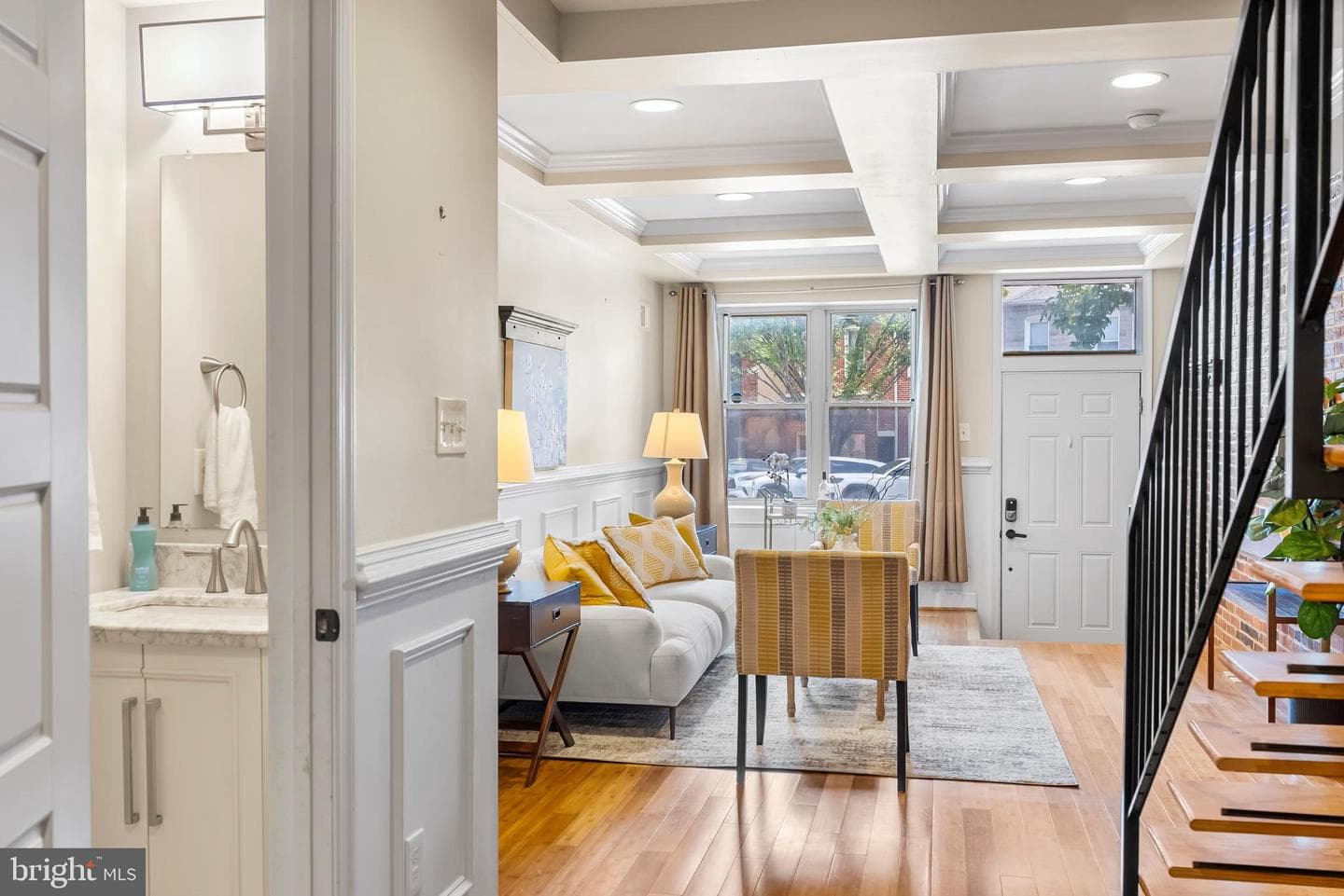 2204 Fleet Street photo 6