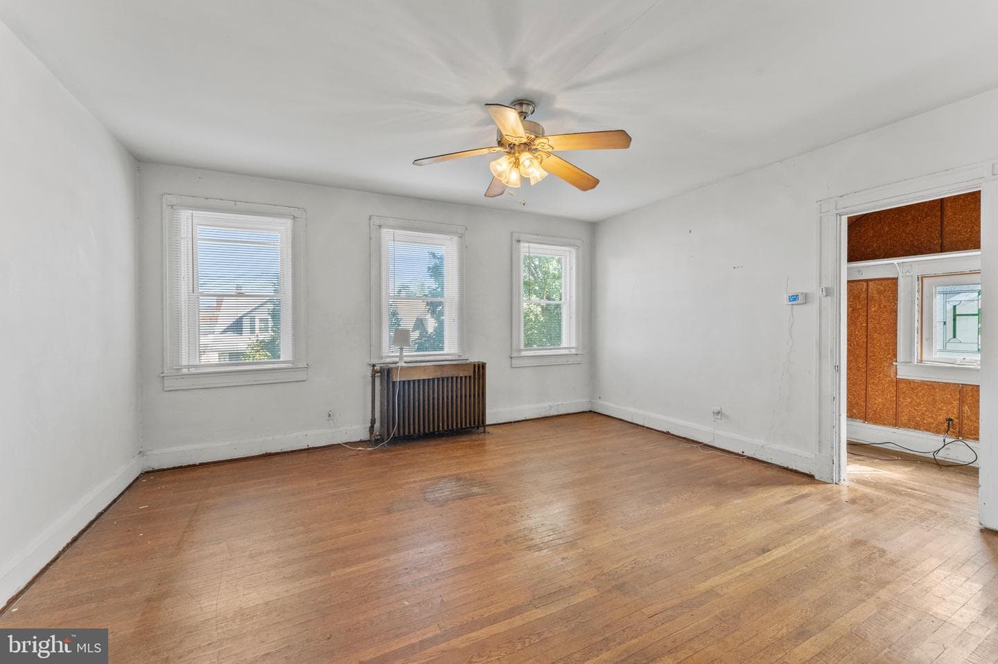1715 Lakeside Avenue photo 11