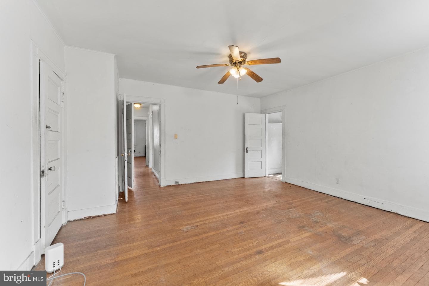 1715 Lakeside Avenue photo 16