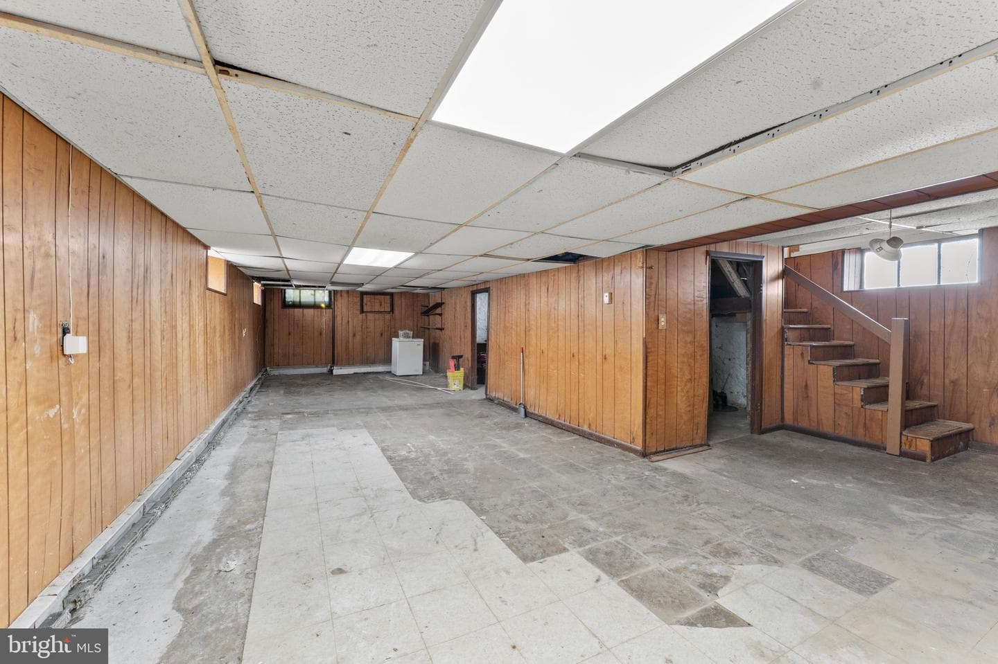 1715 Lakeside Avenue photo 28
