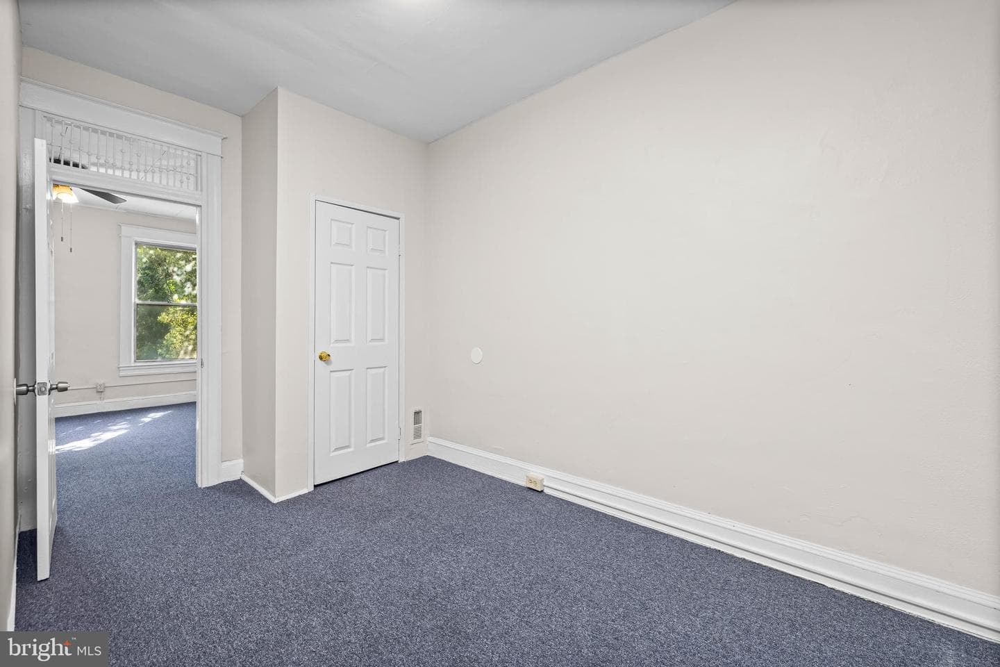 618 Denison Street photo 23