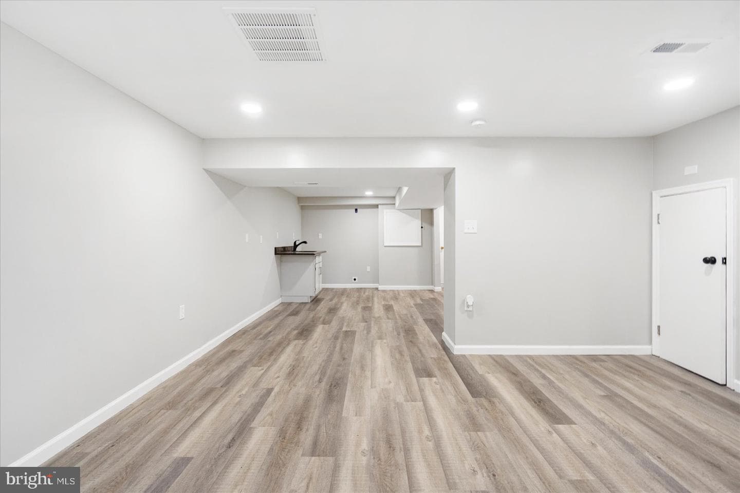 1607 Walterswood Road photo 24