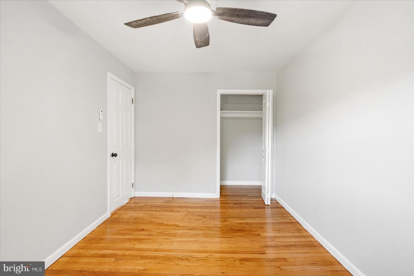 1607 Walterswood Road photo 32