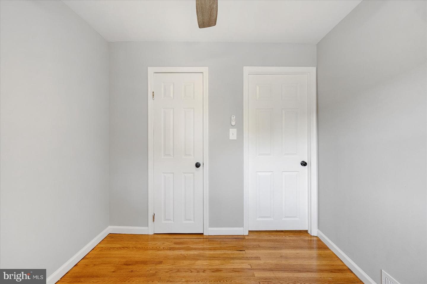 1607 Walterswood Road photo 34