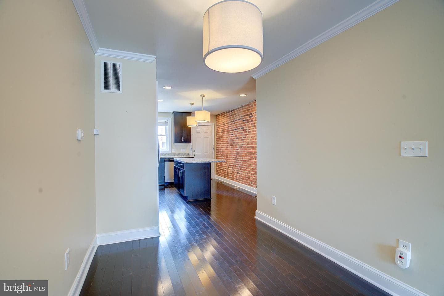 822 S Robinson Street photo 10
