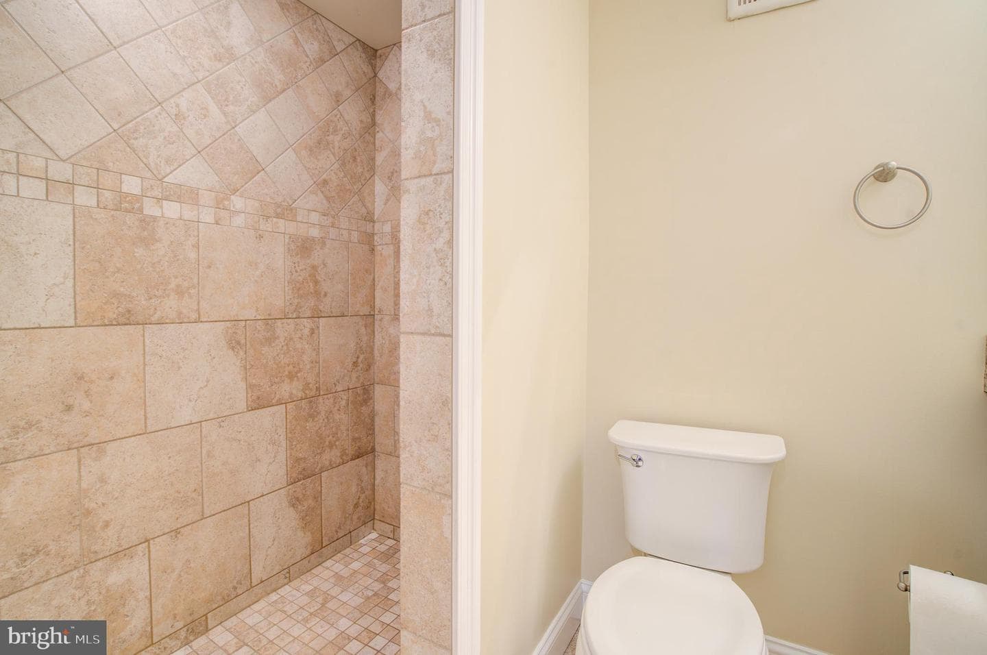 822 S Robinson Street photo 24