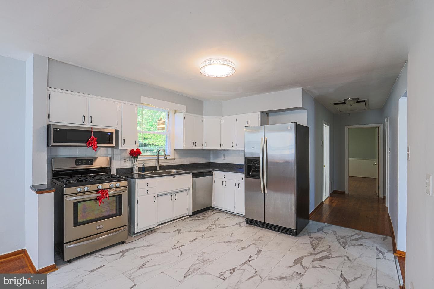 5708 Benton Heights Avenue photo 13