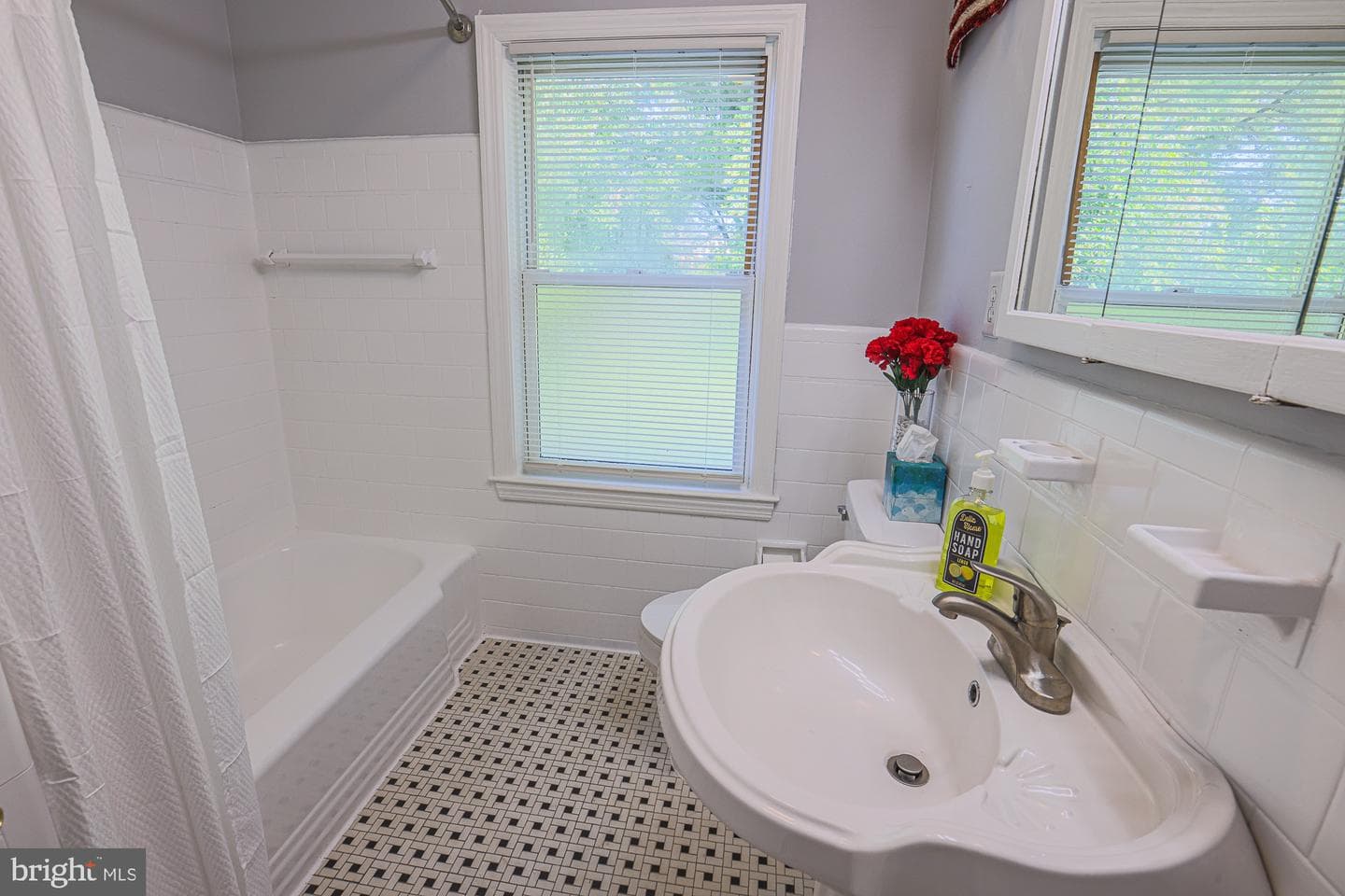 5708 Benton Heights Avenue photo 22