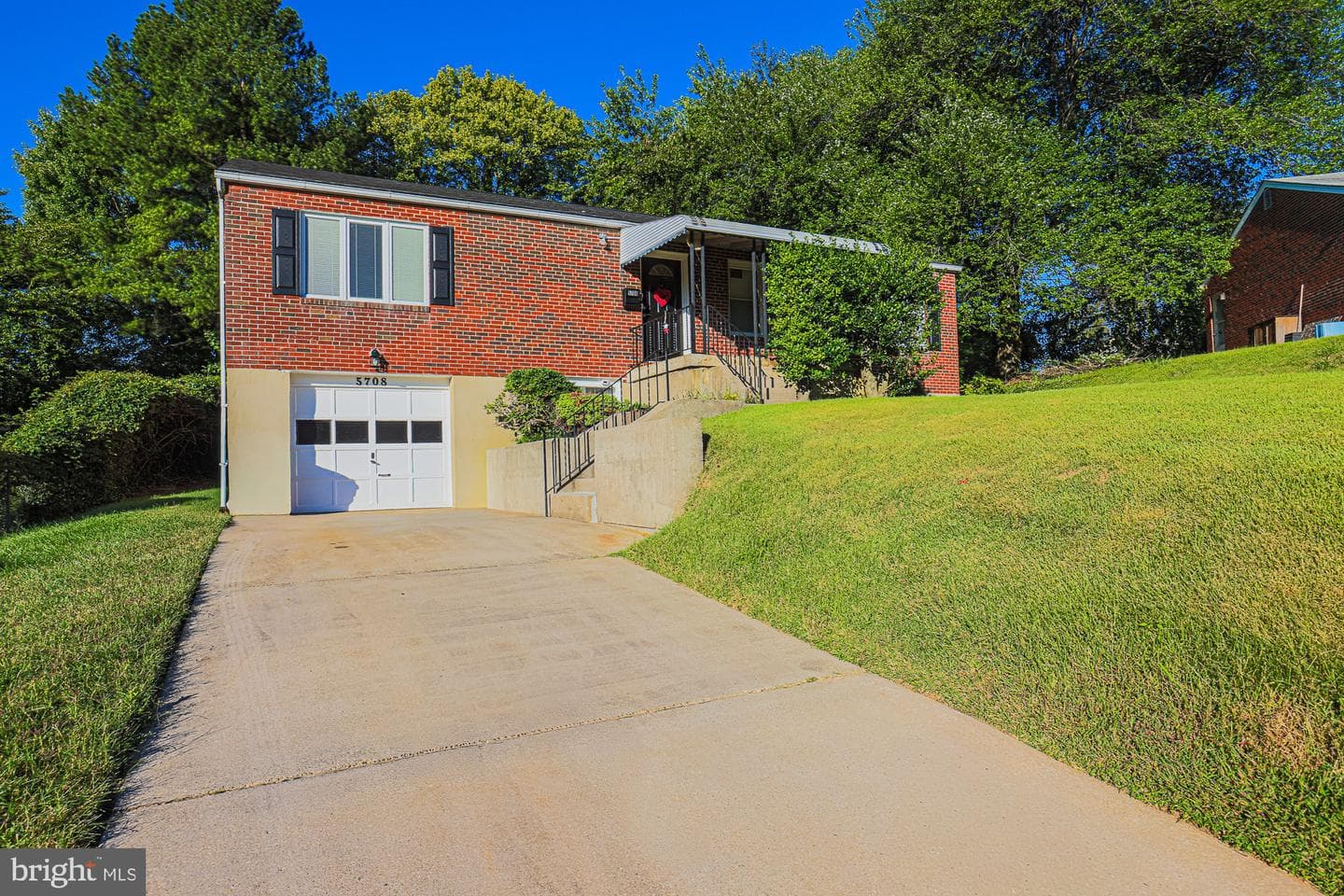 5708 Benton Heights Avenue photo 3