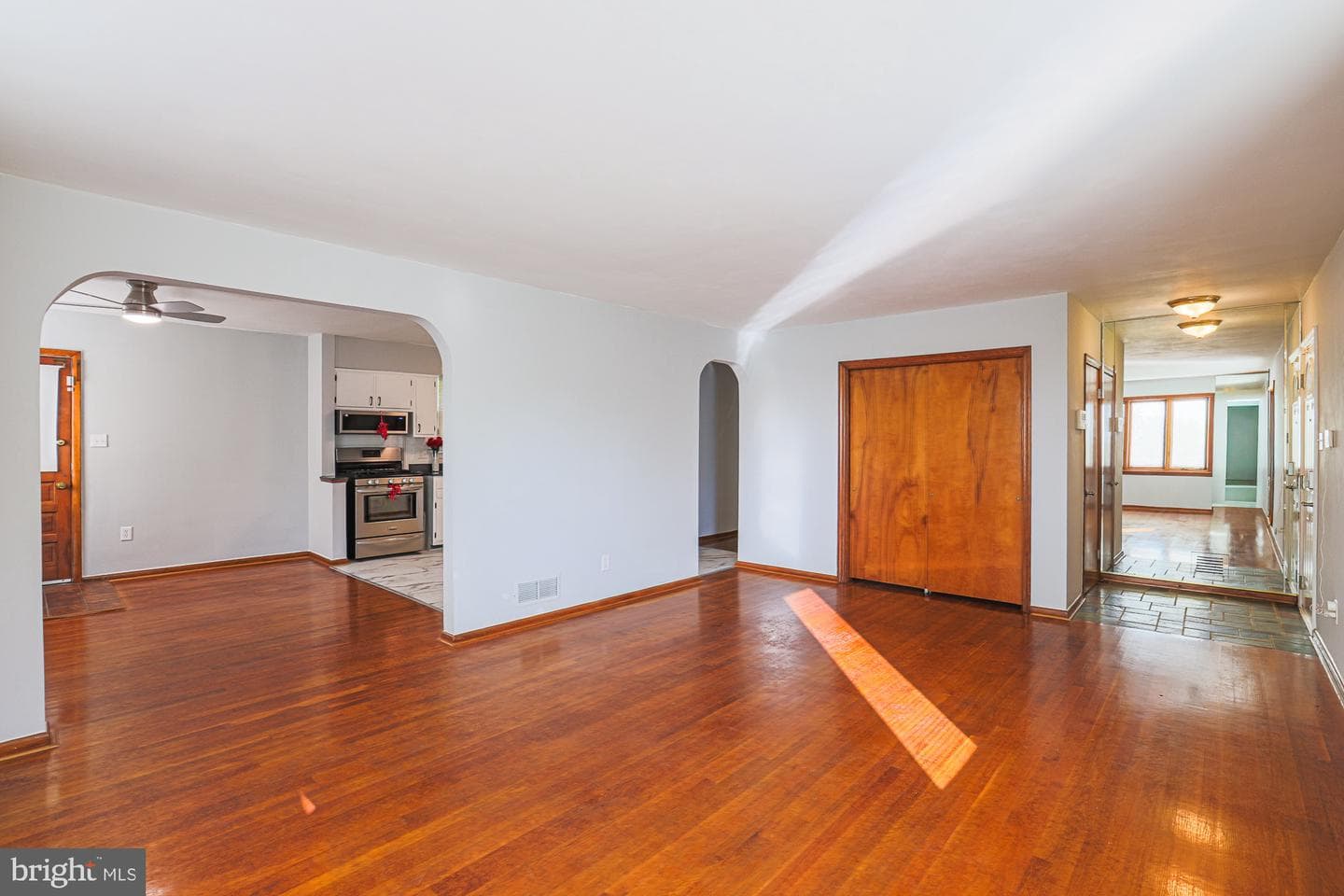 5708 Benton Heights Avenue photo 9