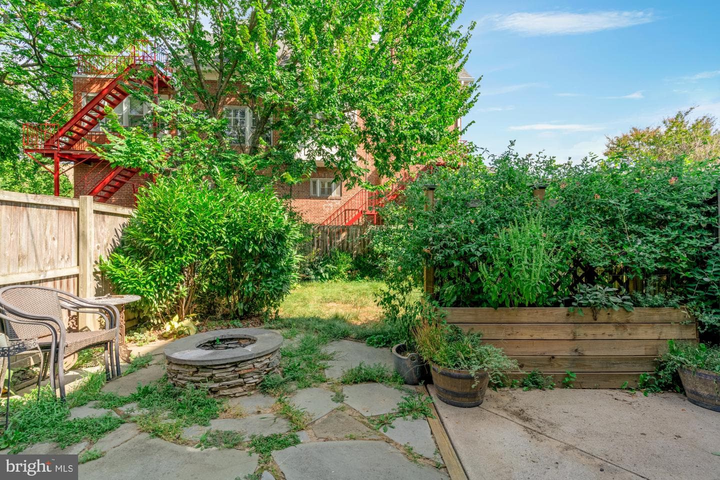 416 Southway photo 35