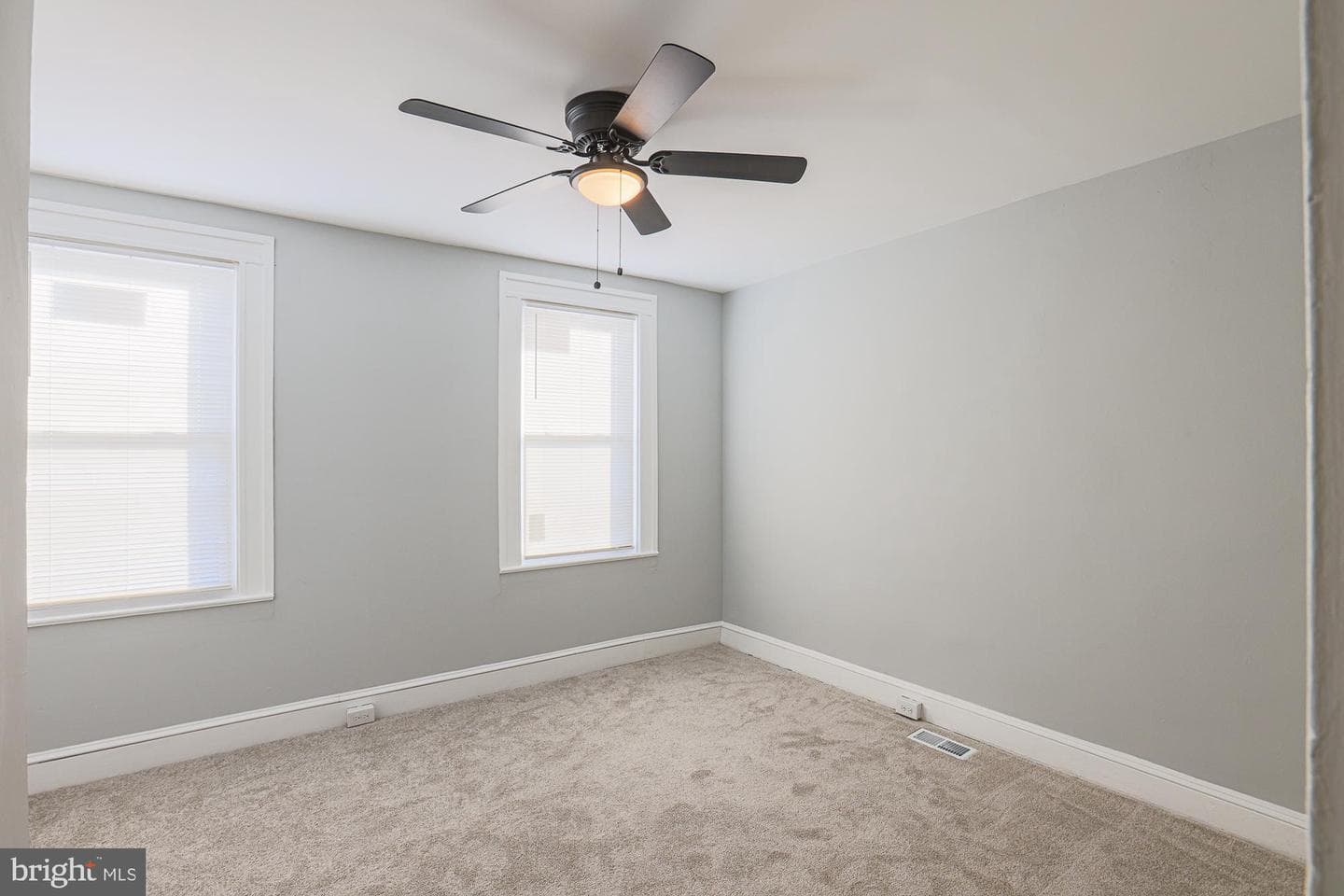 518 Parksley Avenue photo 16
