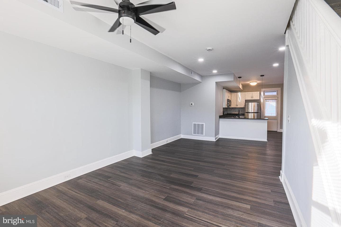 518 Parksley Avenue photo 29