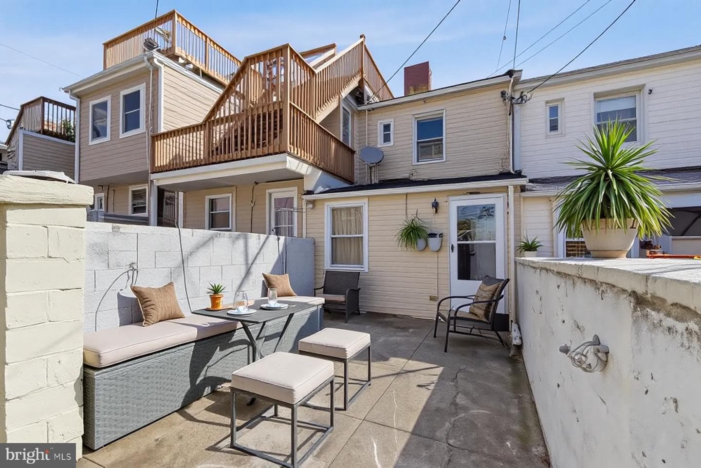 806 S Highland Avenue photo 13