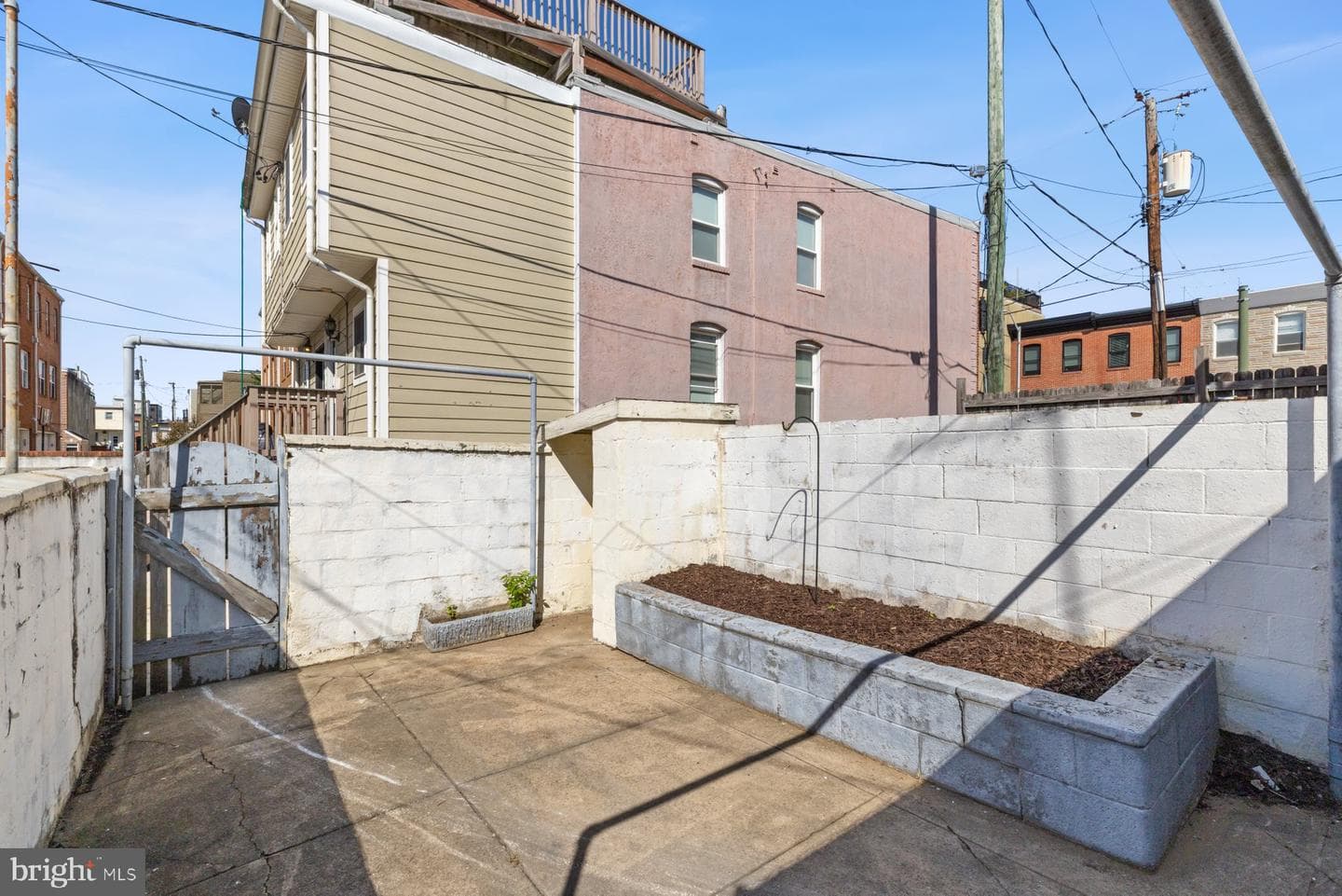 806 S Highland Avenue photo 14