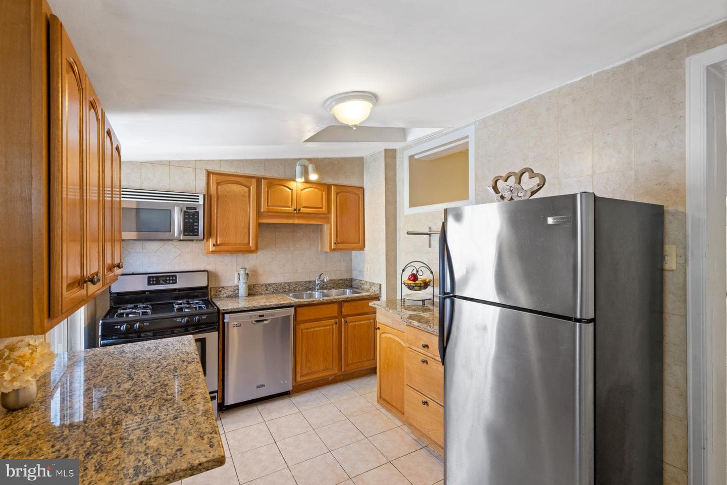 806 S Highland Avenue photo 8