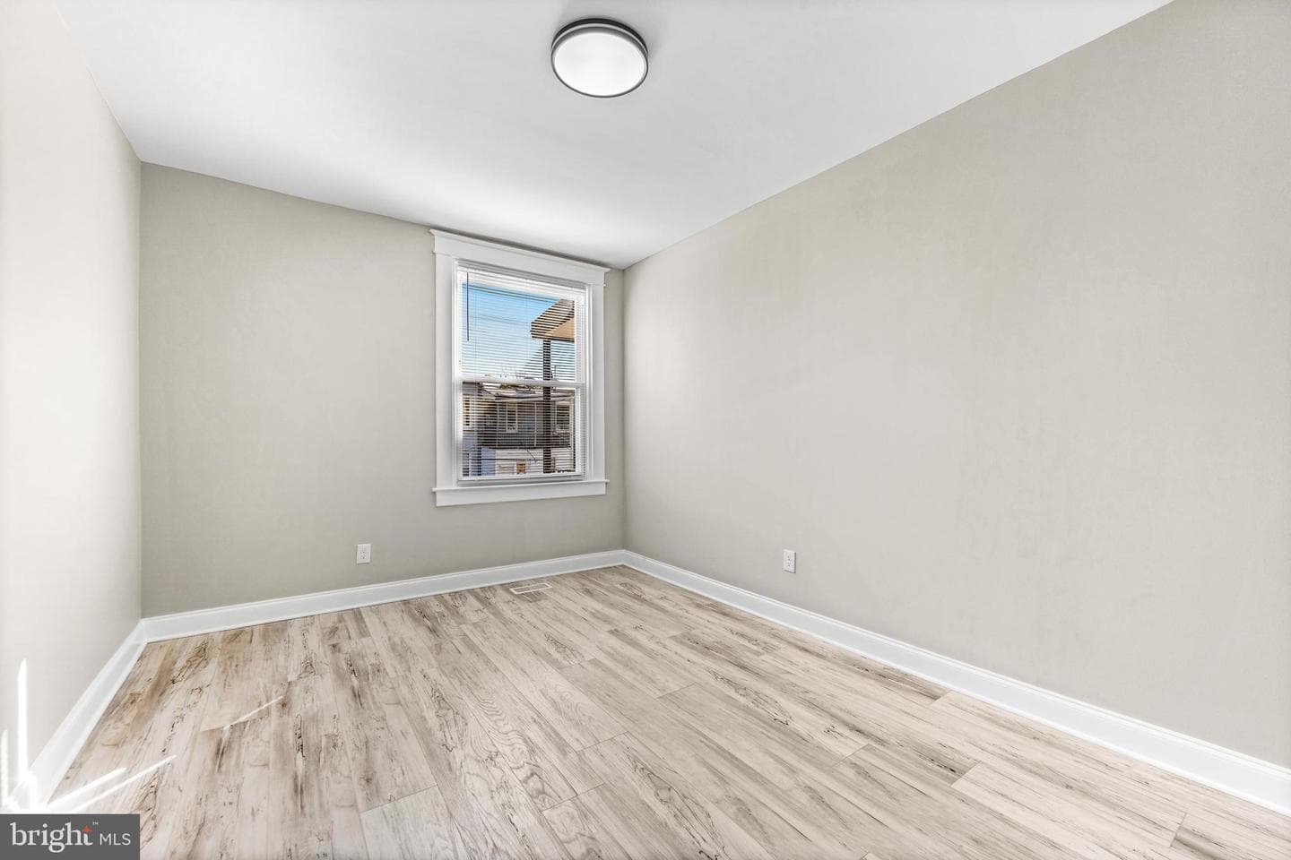 3131 Lawnview Avenue photo 22