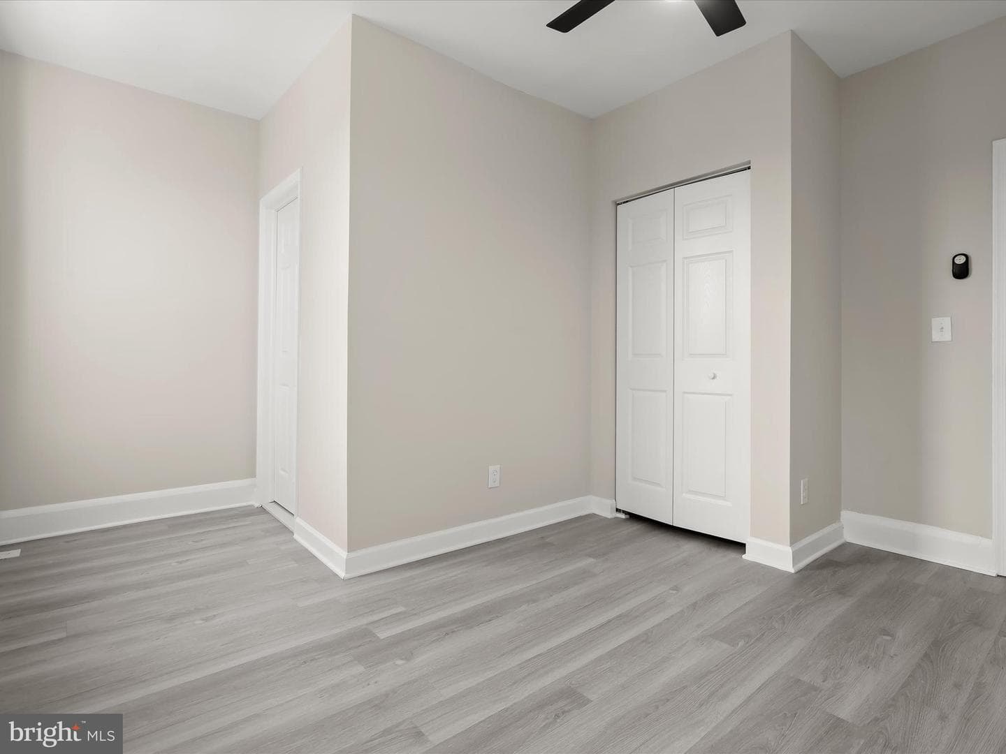 3335 Dudley Avenue photo 18