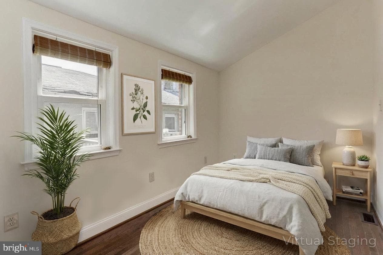 426 S Eden Street photo 13