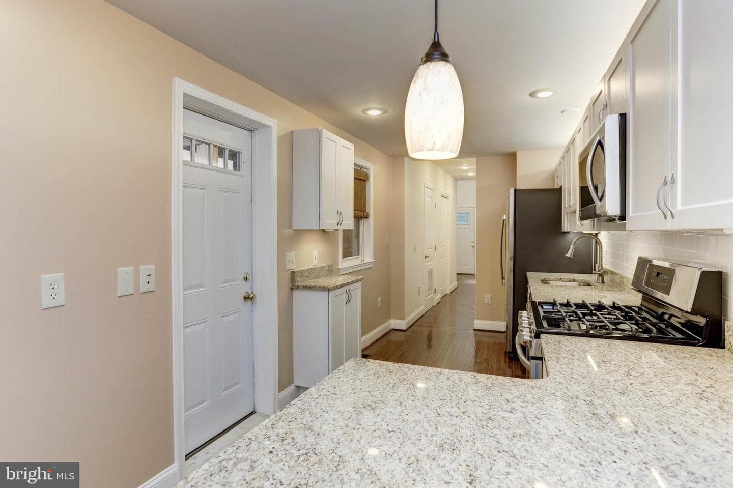 426 S Eden Street photo 17