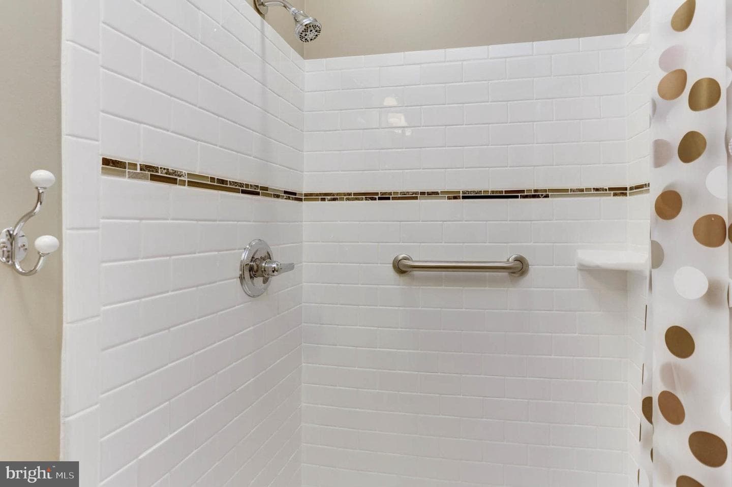 426 S Eden Street photo 26
