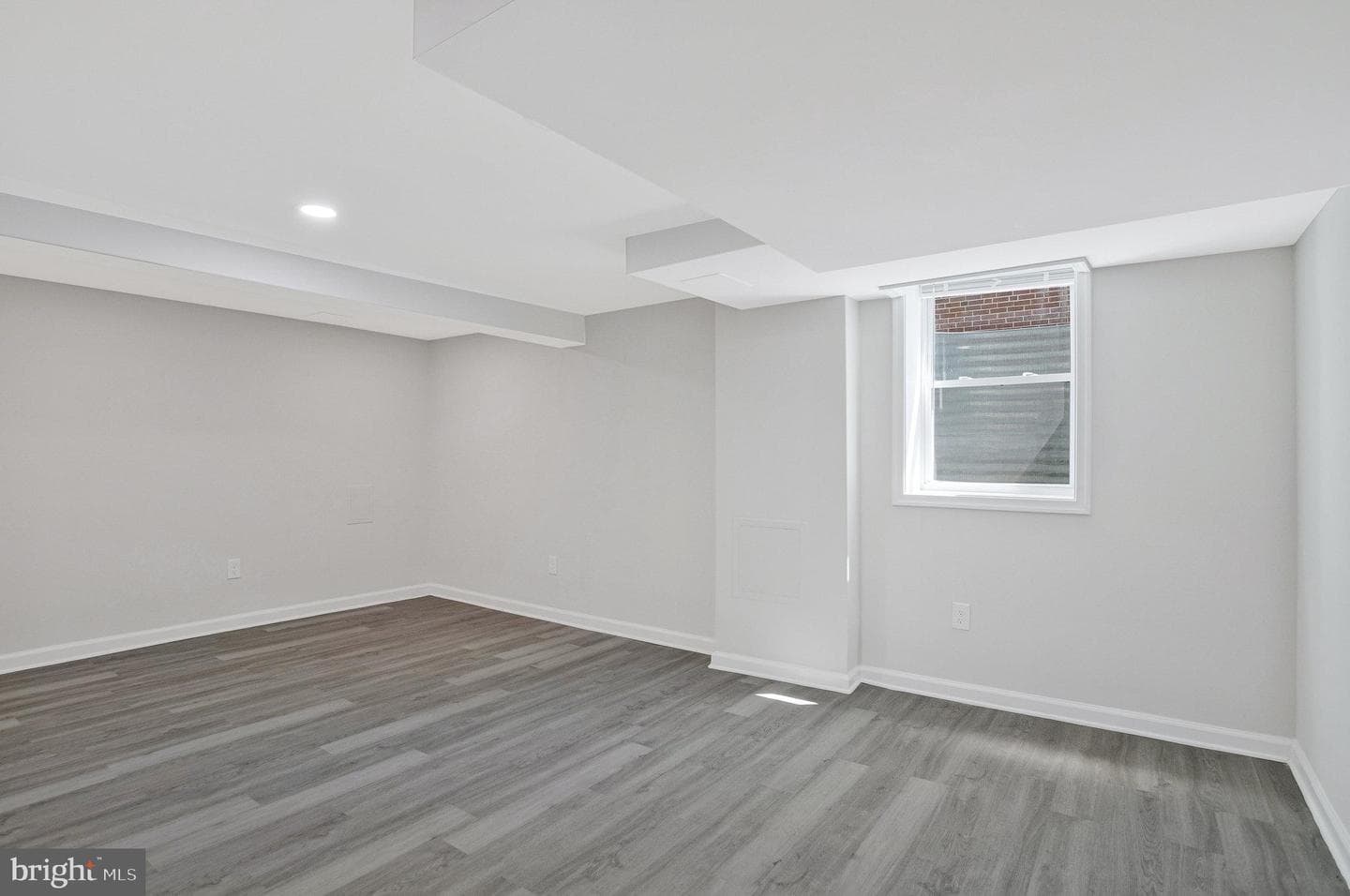 5511 Wesley Avenue photo 14