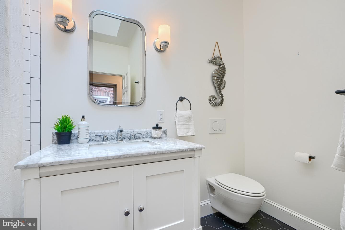 1319 W Lombard Street photo 30