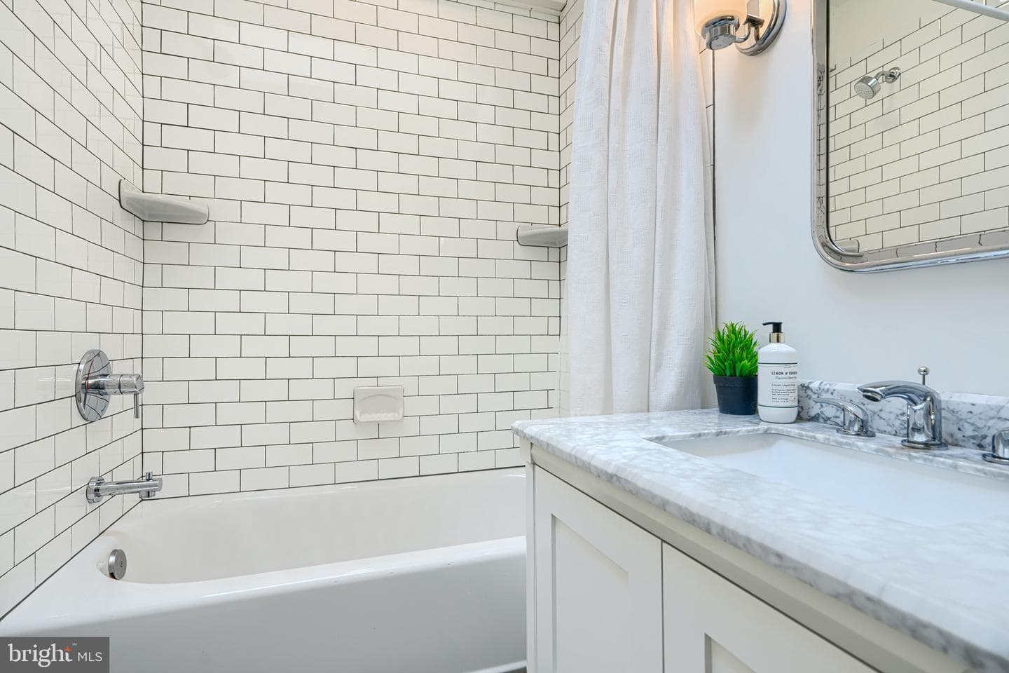 1319 W Lombard Street photo 33