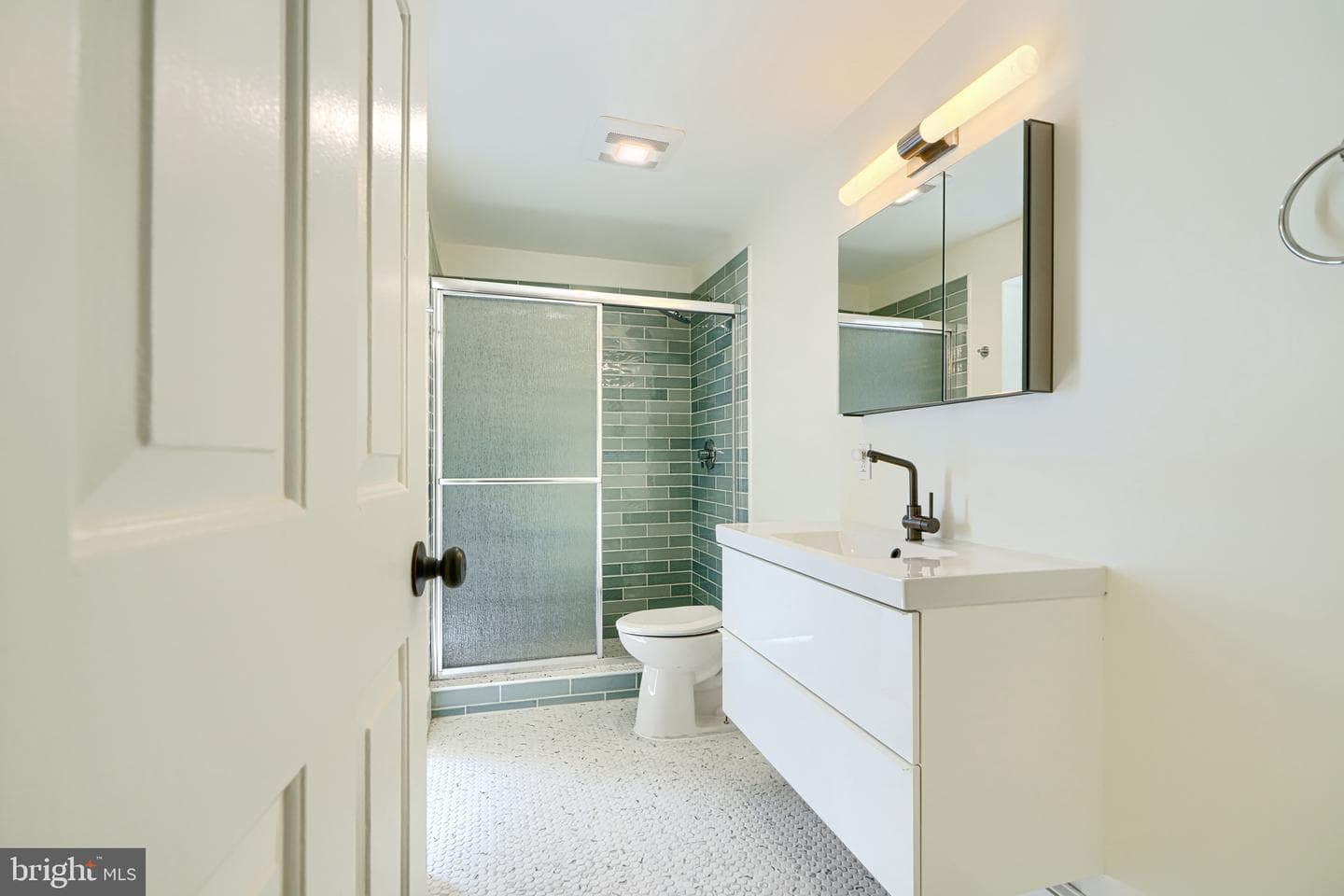 1319 W Lombard Street photo 48
