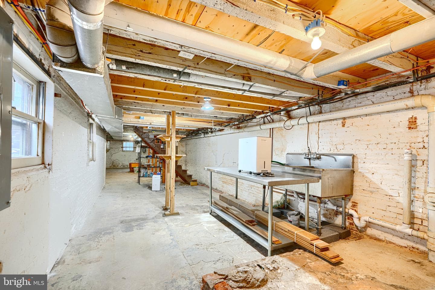 1319 W Lombard Street photo 54