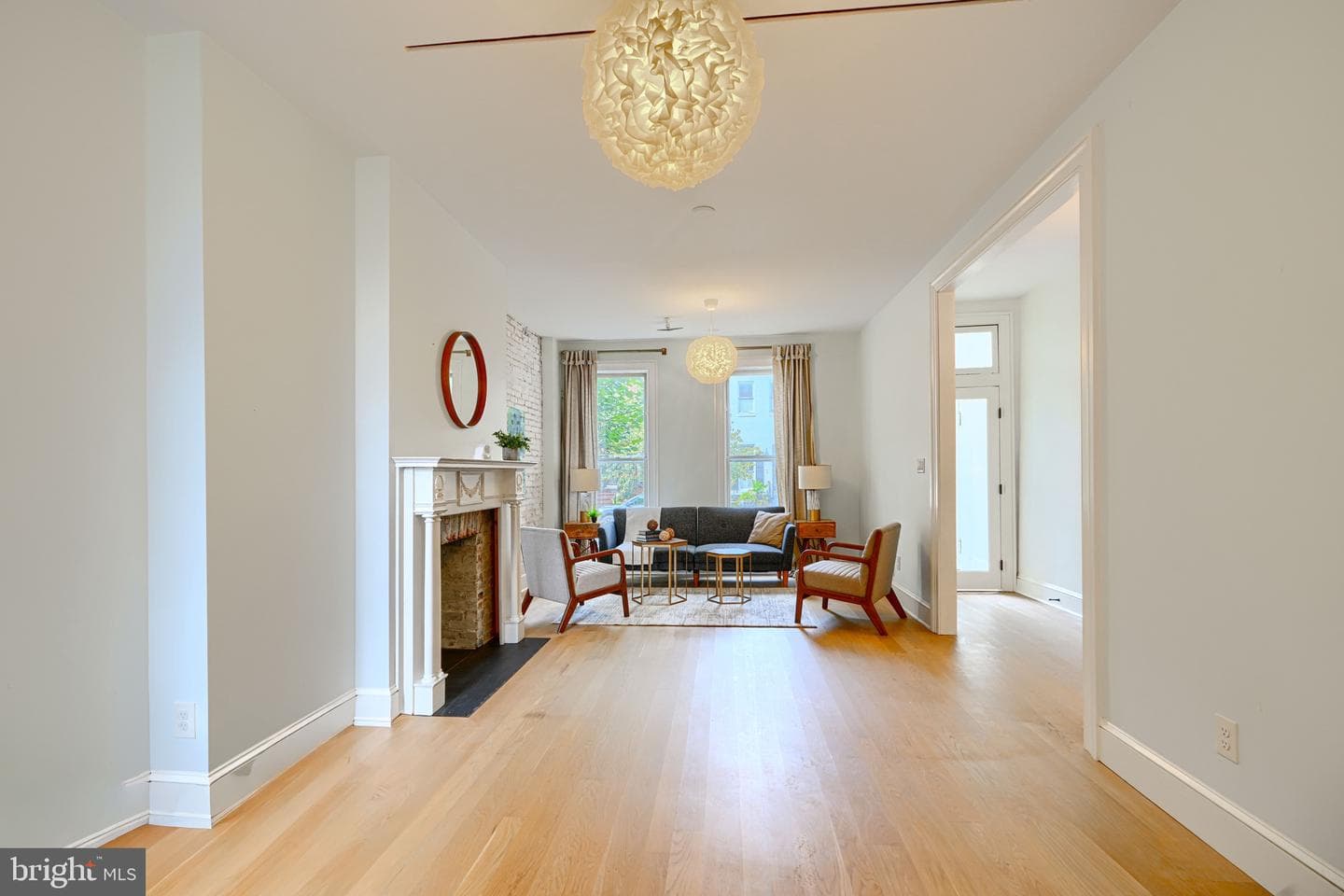 1319 W Lombard Street photo 8