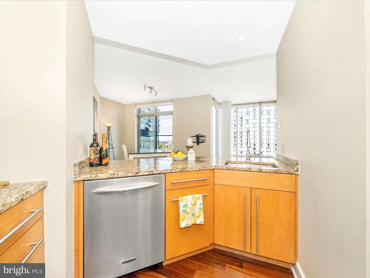 675 President Street #1802 photo 21