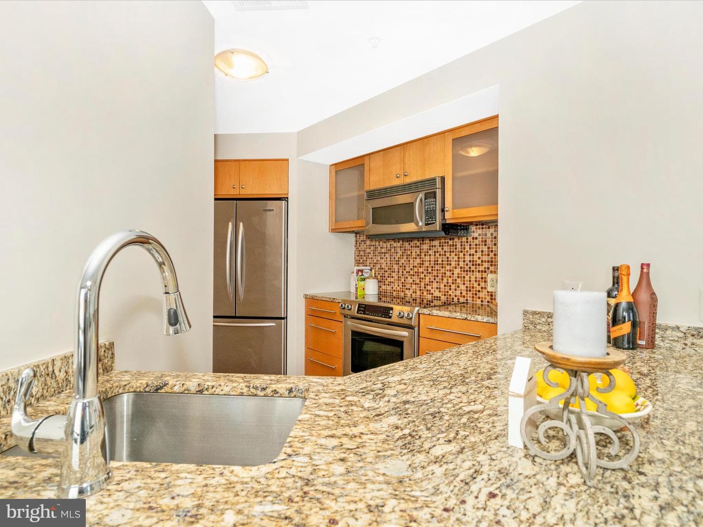 675 President Street #1802 photo 25