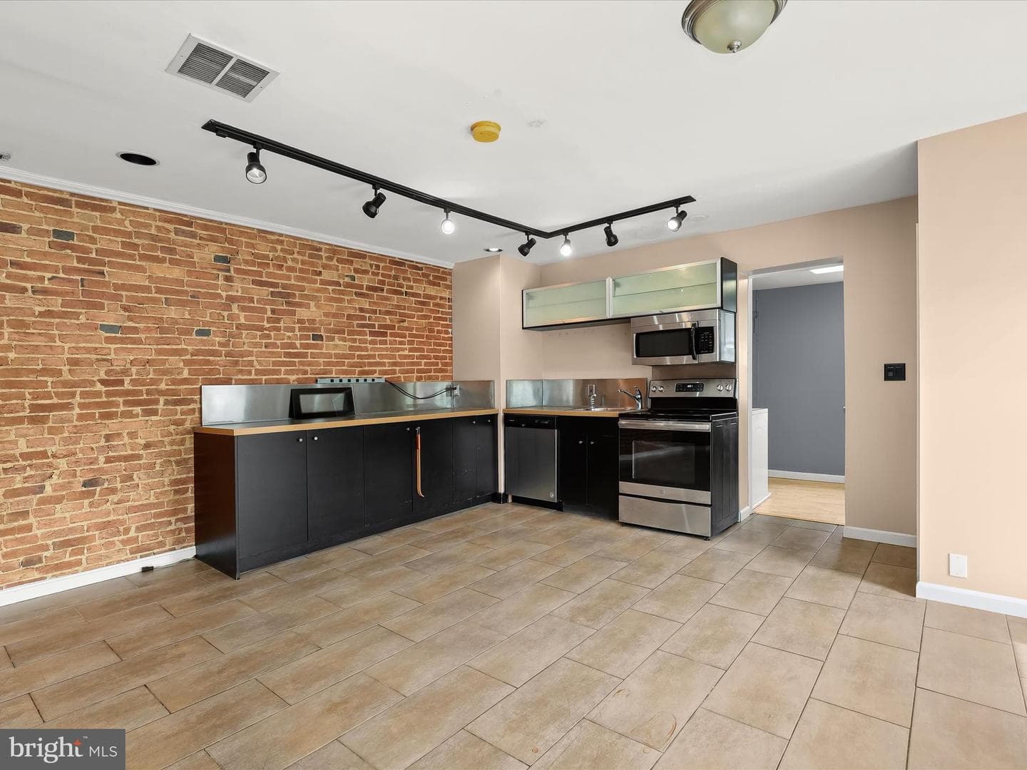 55 S Fulton Avenue photo 30