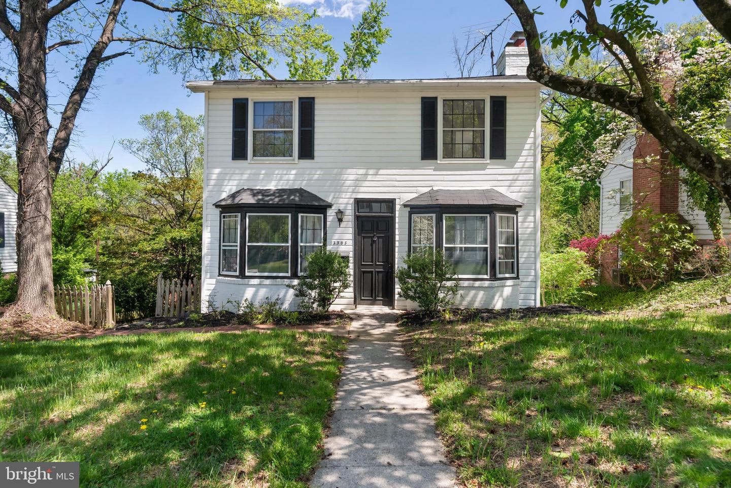 2305 Pickwick Road photo 3