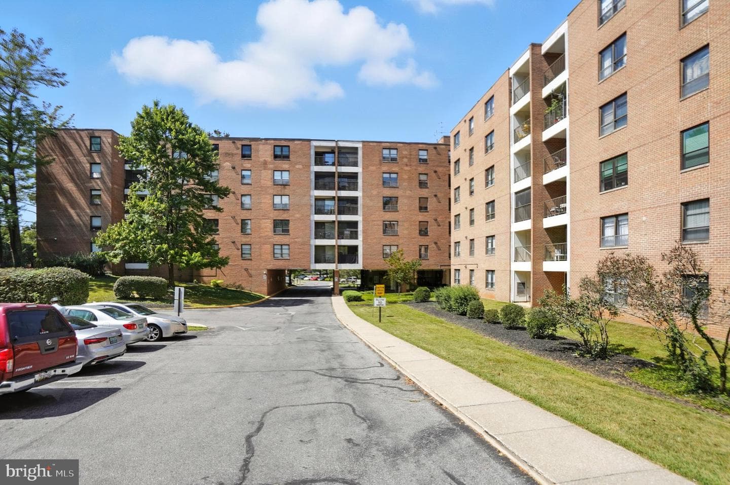 6317 Park Heights Avenue #t9 photo 2