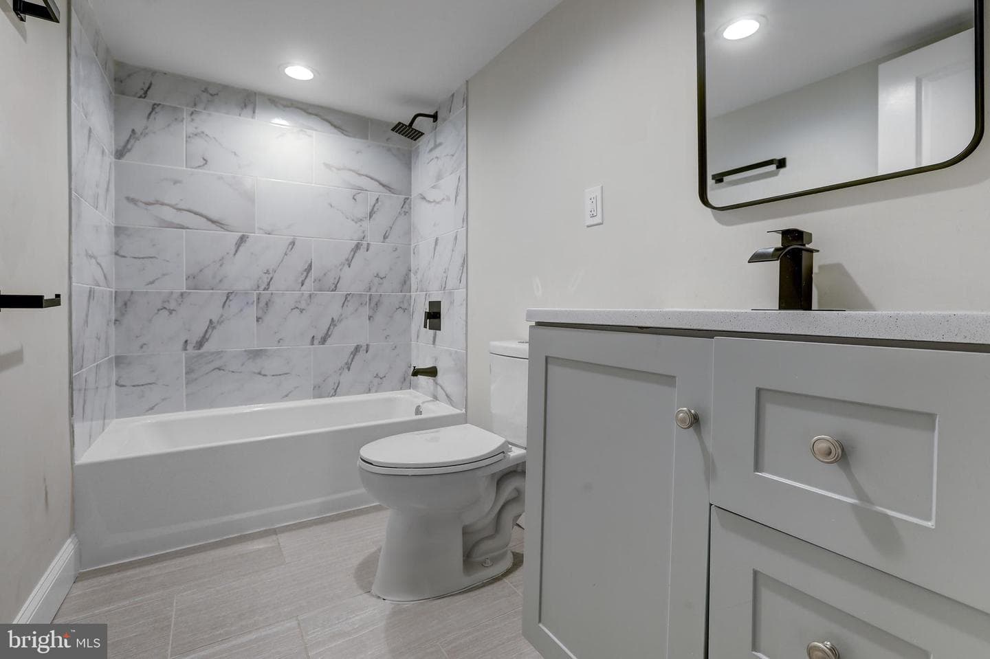 505 Mccabe Avenue photo 36