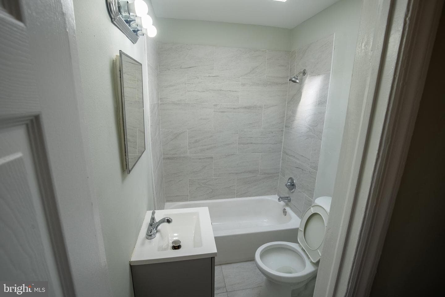 756 Richwood Avenue photo 30