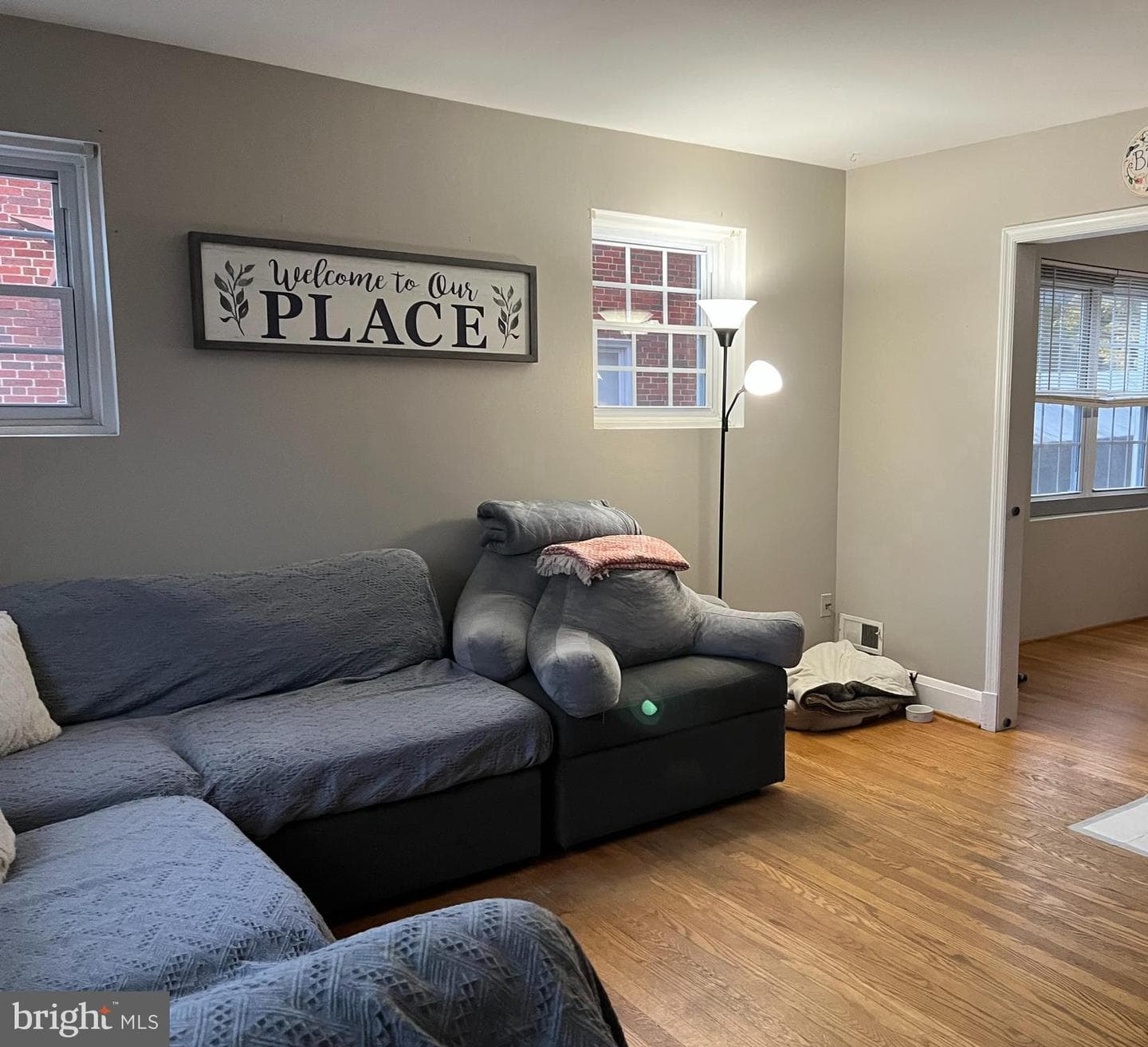 3156 Woodring Avenue photo 2