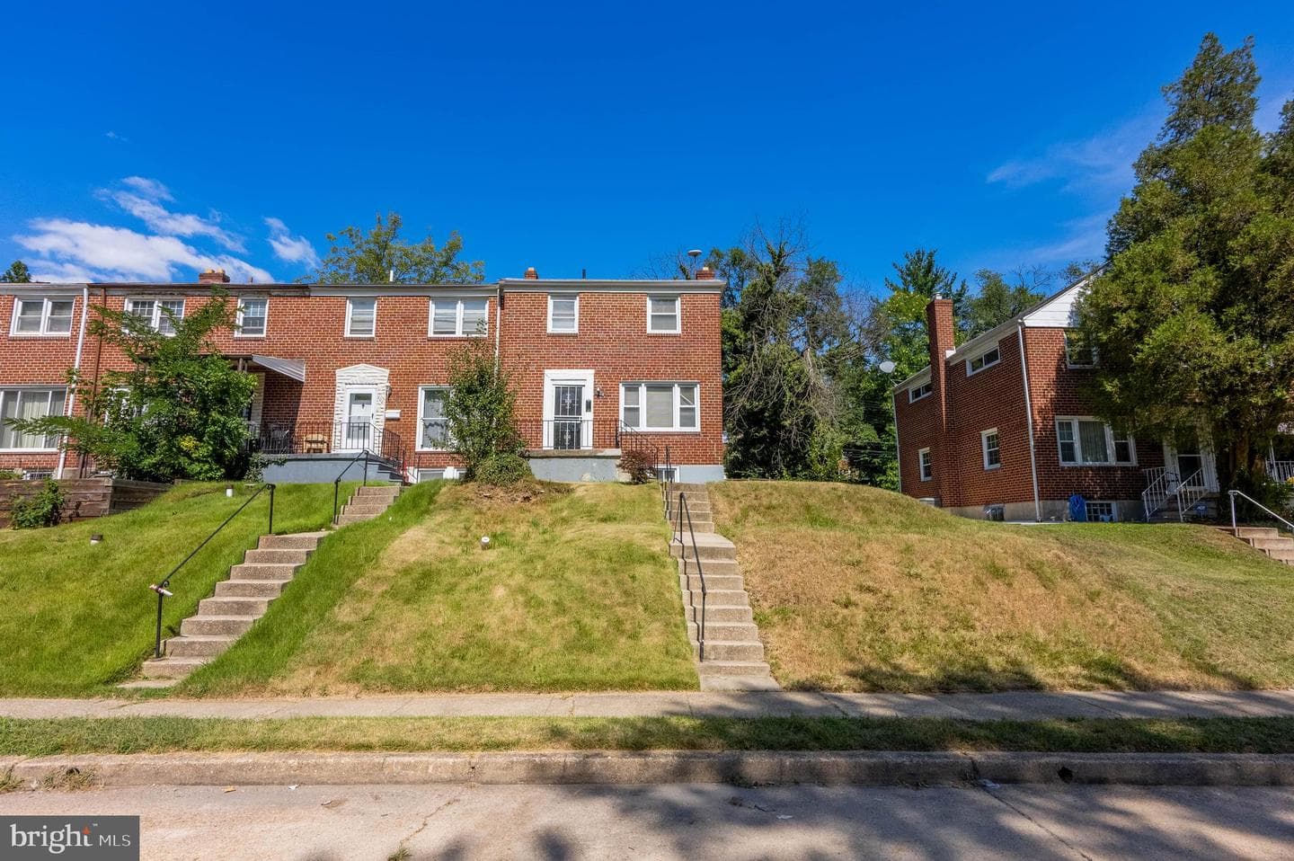 810 Reverdy Road photo 28